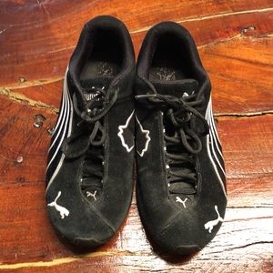 Puma Women’s Shoes Size: 9